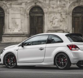 Hot hatch czy sportowe coupe? Porównujemy zalety i wady obu typów aut